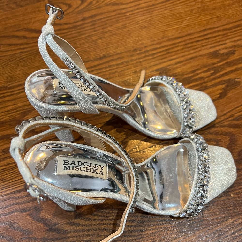 Badgley Mischka Shoes
